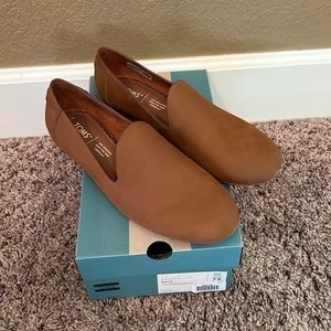 Toms Darcy Flat, Tan Oiled Nubuck, Size 7.5, Brand New